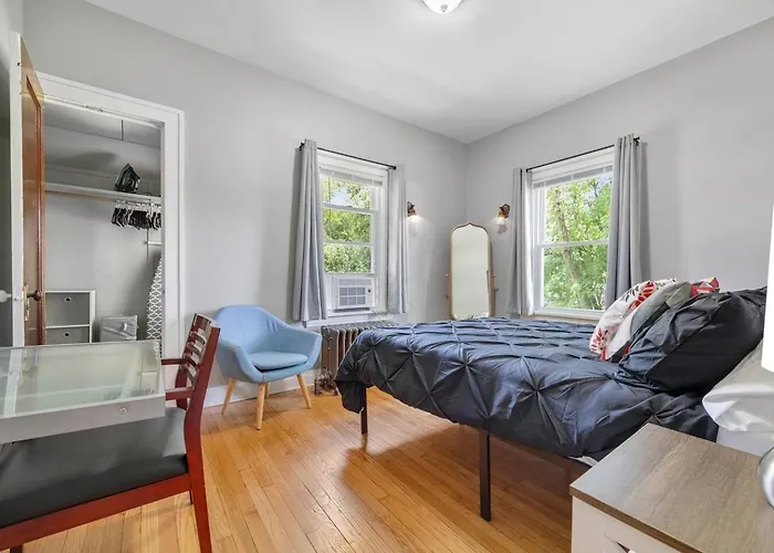 Ferienhaus Entirehouse/glenellyn/4bd1bath/laundry/wheaton