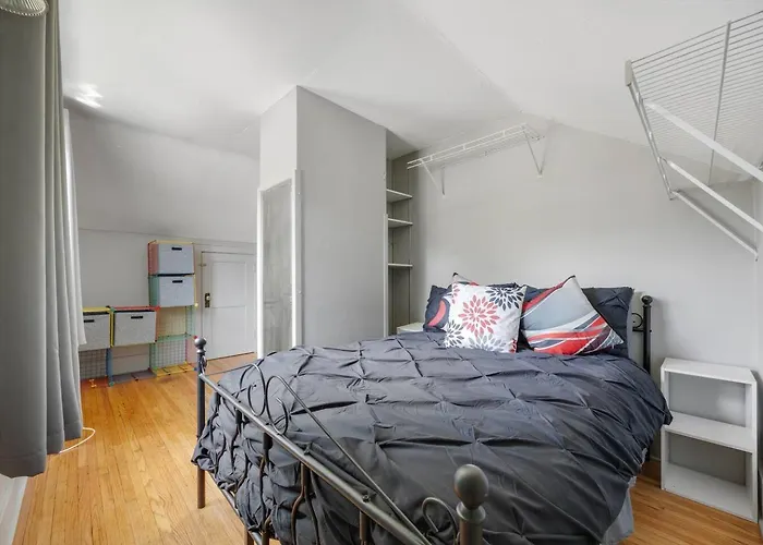 Entirehouse/glenellyn/4bd1bath/laundry/wheaton Сasa de vacaciones *