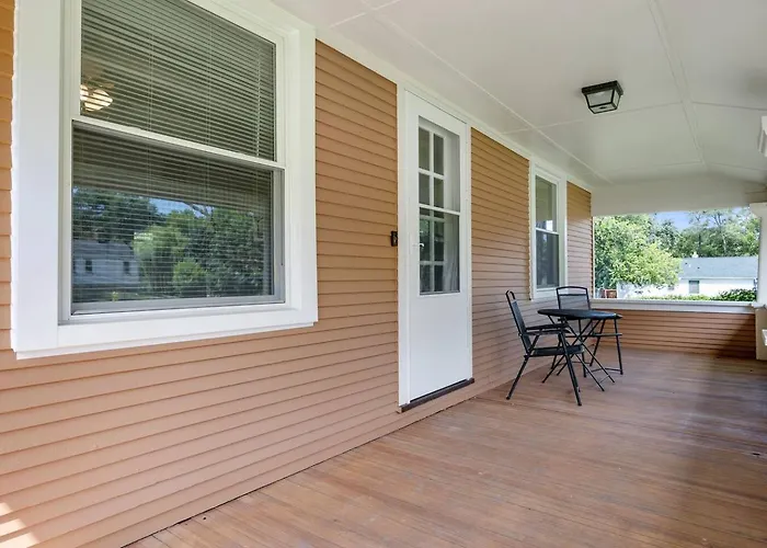 Entirehouse/glenellyn/4bd1bath/laundry/wheaton Сasa de vacaciones *